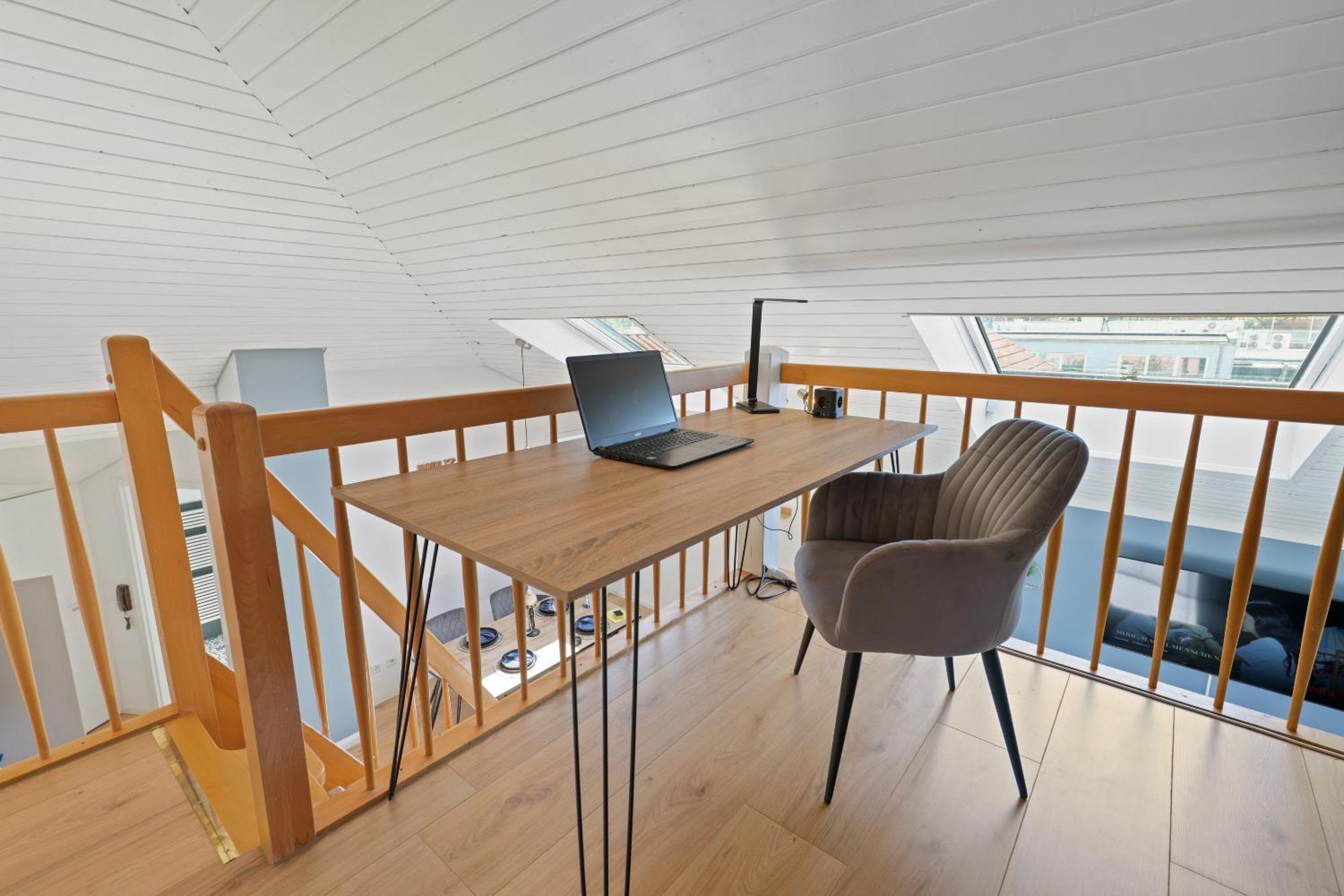 Apart21 - Blue - Maisonette - Netflix - Parking - Near Audi Ingolstadt Exterior photo